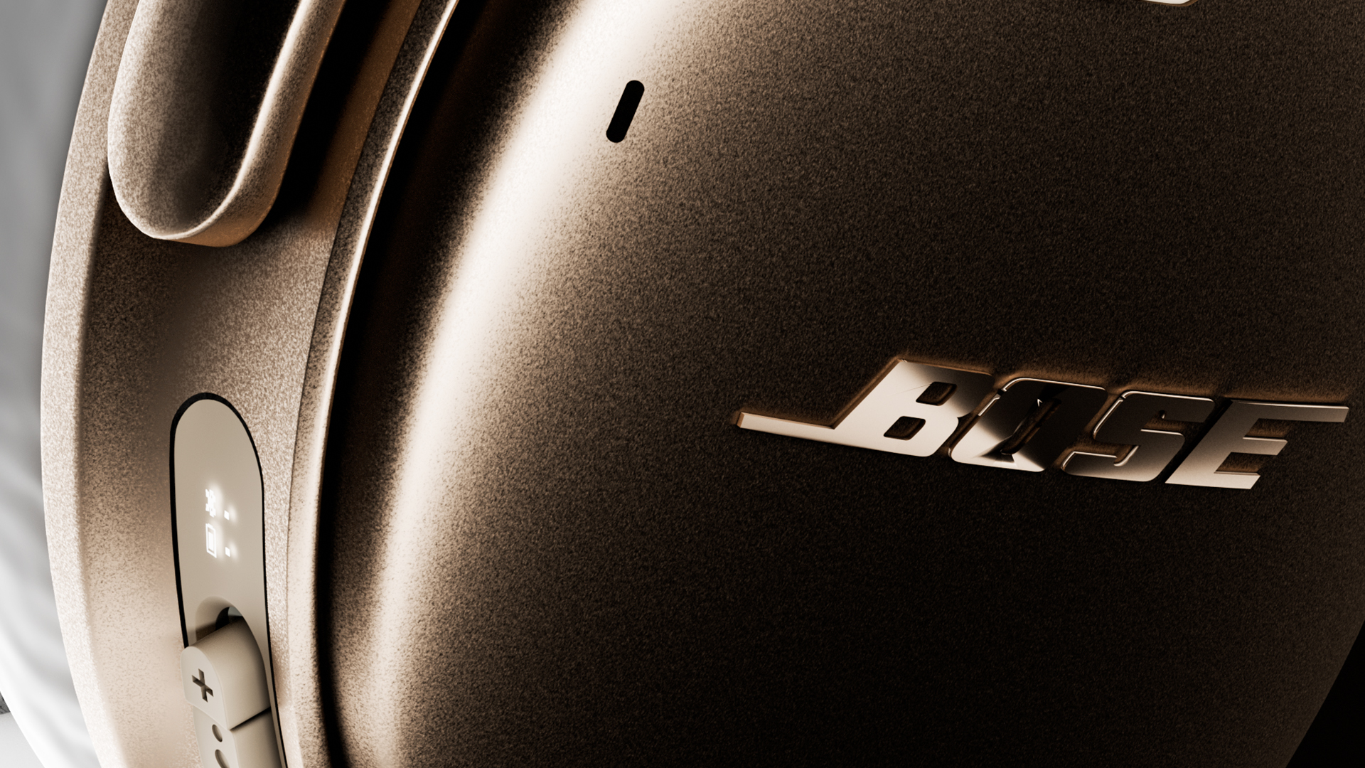 Bose QuietComfort Morgan Gomez